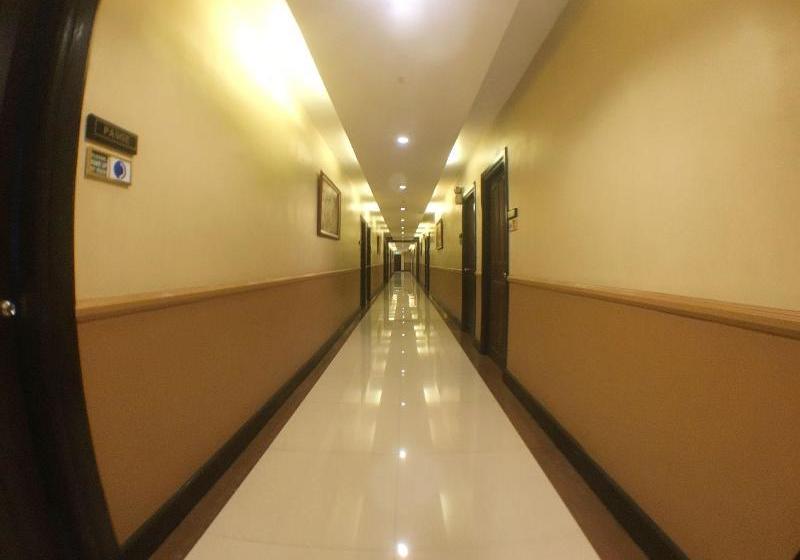 호텔 Siayan Travellers Inn