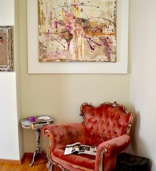 La Corte Room & Breakfast