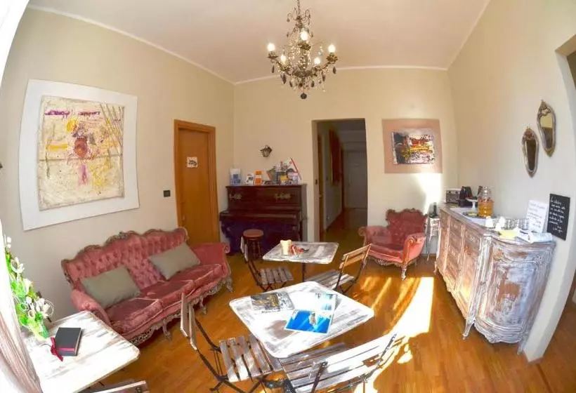 La Corte Room & Breakfast