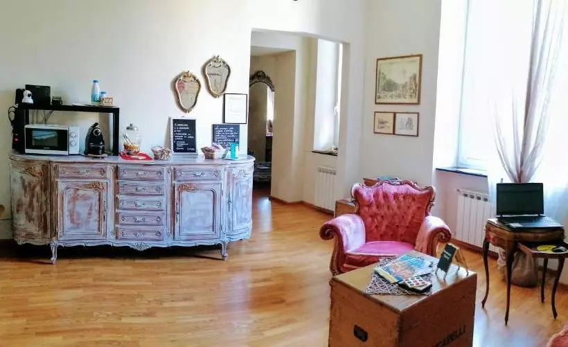 La Corte Room & Breakfast