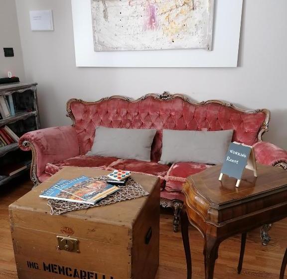 La Corte Room & Breakfast