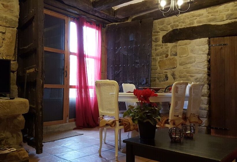 Les Cavallerisses Turisme Rural