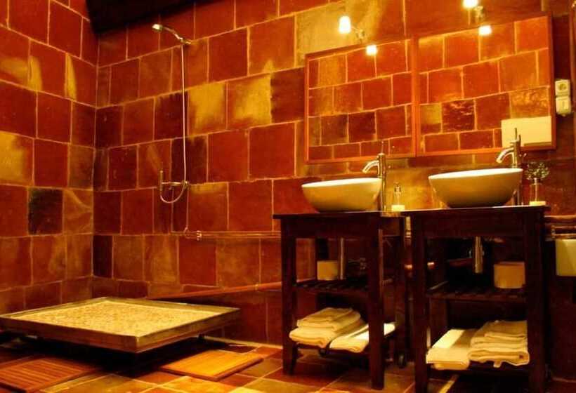 Les Cavallerisses Turisme Rural