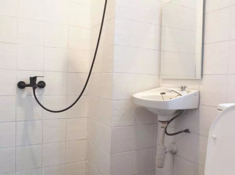 Pensió Ct 195 Guesthouse