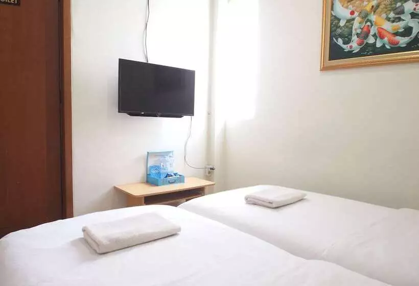 Pensió Ct 195 Guesthouse