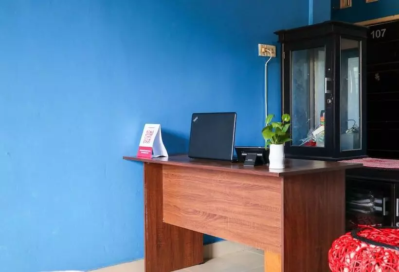 Retkeilymaja Delima Guest House Syariah By Oyo Rooms