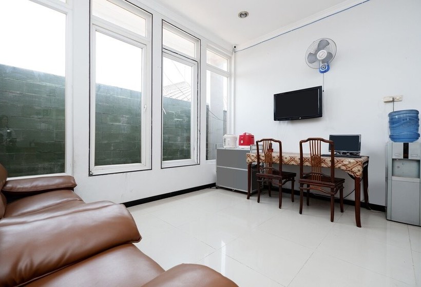 هاستل Spot On 1800 Ed Ed Residence