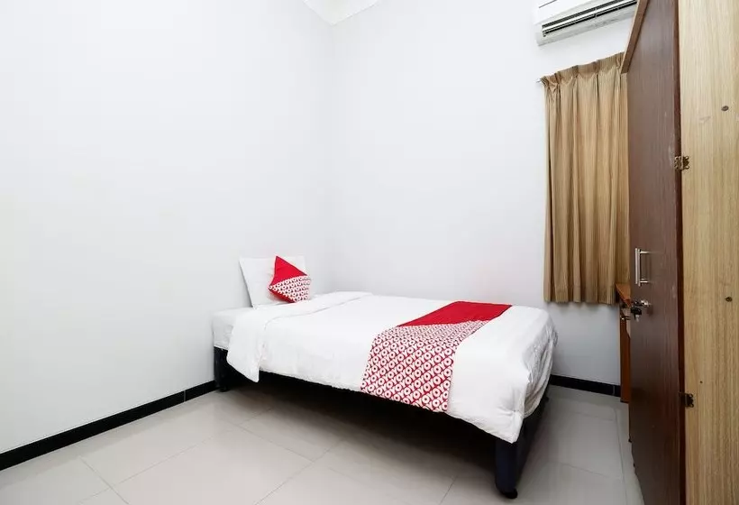 هاستل Spot On 1800 Ed Ed Residence