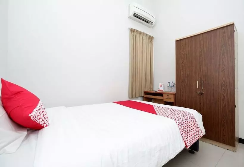 هاستل Spot On 1800 Ed Ed Residence