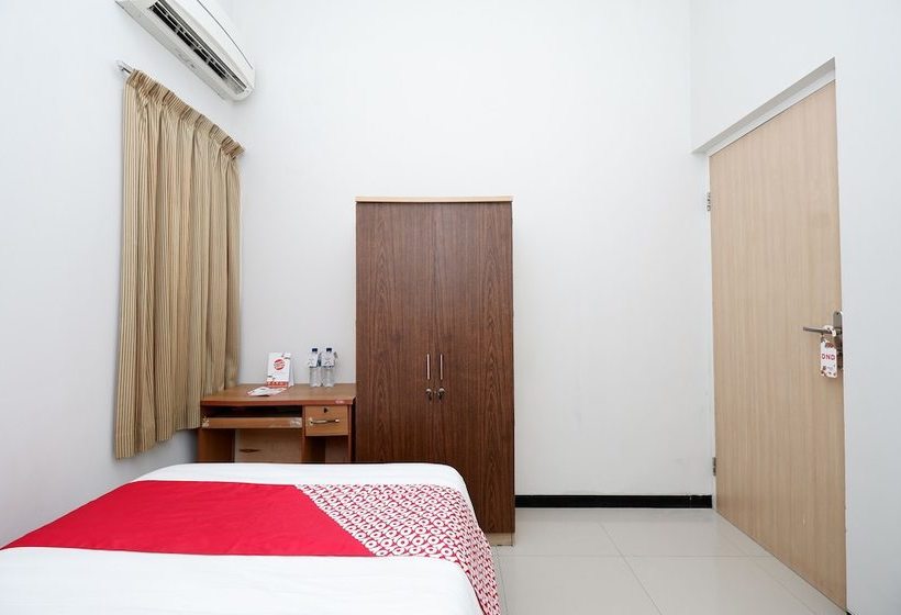 هاستل Spot On 1800 Ed Ed Residence