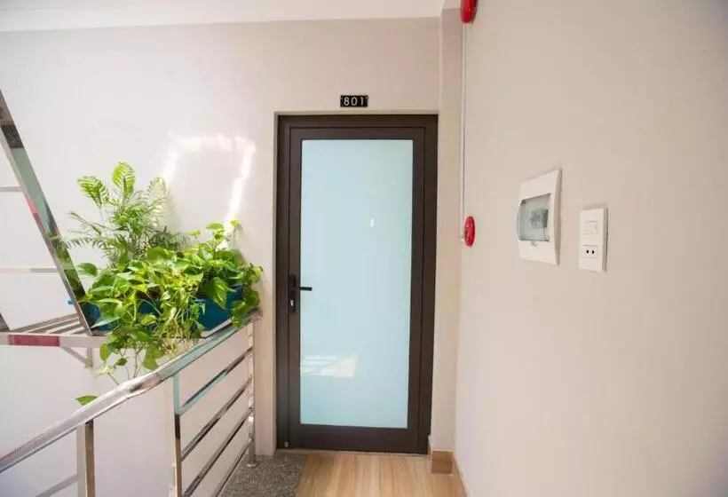 Candy Hotel Hạ Long