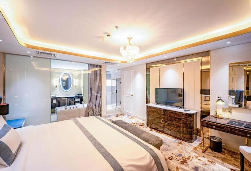 هتل La Vela Saigon