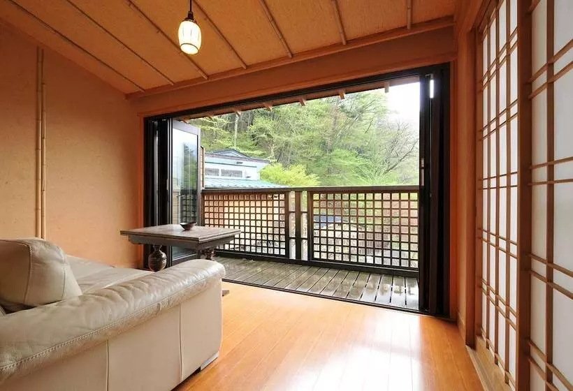 Hotelli Shima Onsen Tsuruya