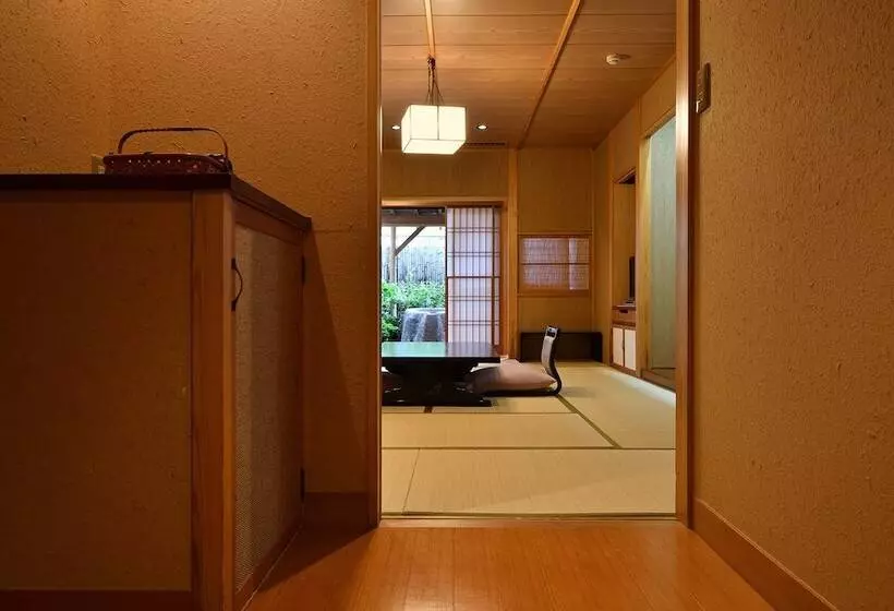 Hotelli Shima Onsen Tsuruya