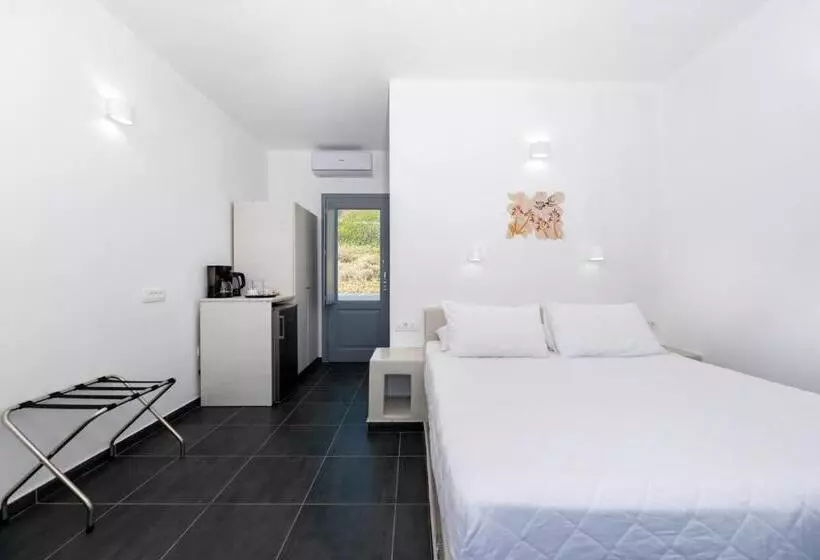 هتل Pancratium Villas & Suites