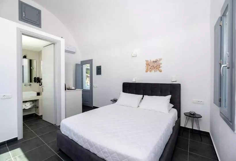 هتل Pancratium Villas & Suites