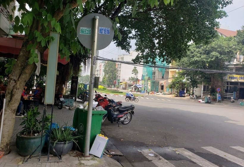 Nhu Huynh Hotel By Oyo Rooms