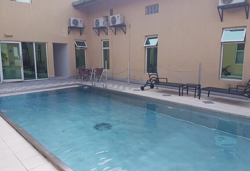 520 Hotels Asdam Lodge