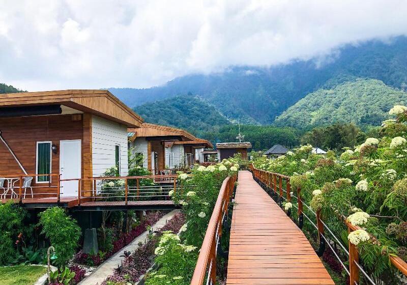 فندق Pondanu Cabins By The Lake