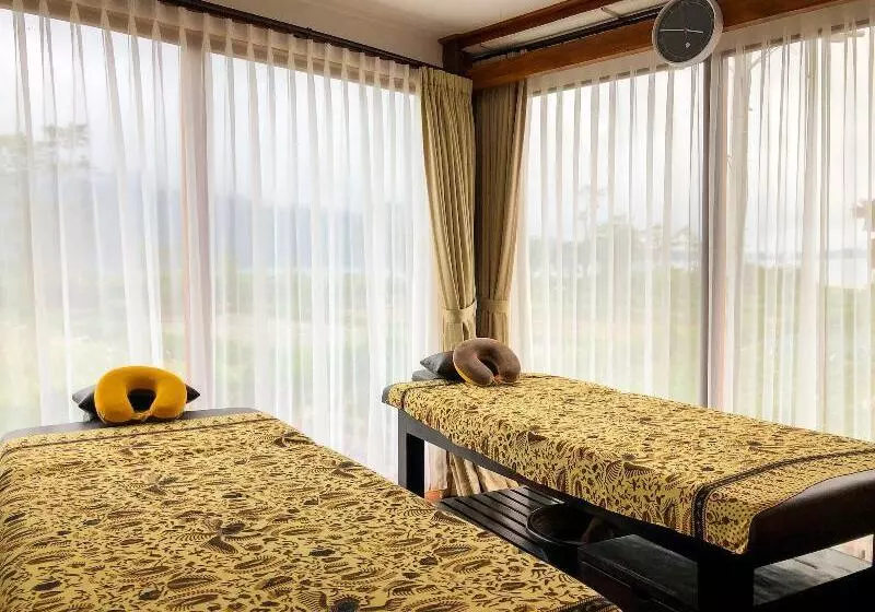 Hotelli Pondanu Cabins By The Lake