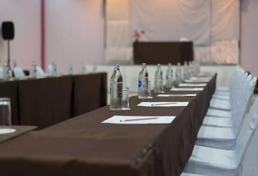 ホテル Eco Inn Lite Chanthaburi