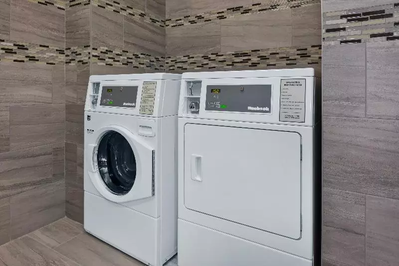 ホテル Holiday Inn Express & Suites   Grand Rapids Airport   South, An Ihg