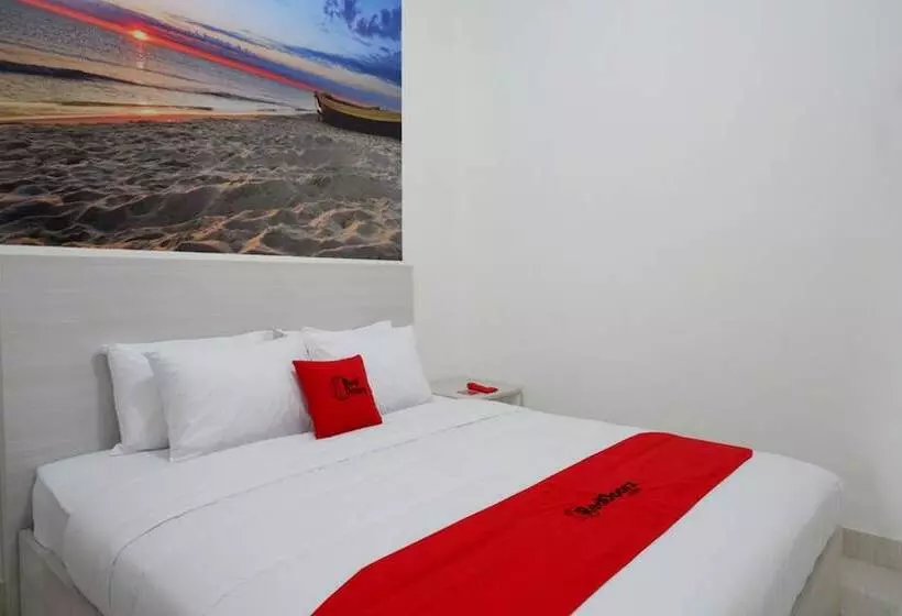 ホテル Reddoorz Near Mataram University