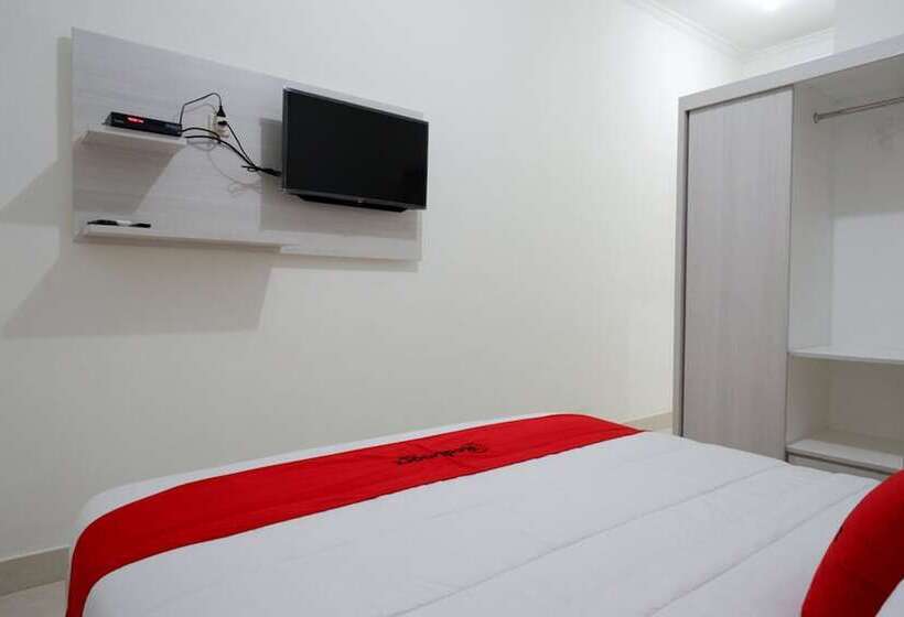 בית מלון כפרי Reddoorz Near Mataram University