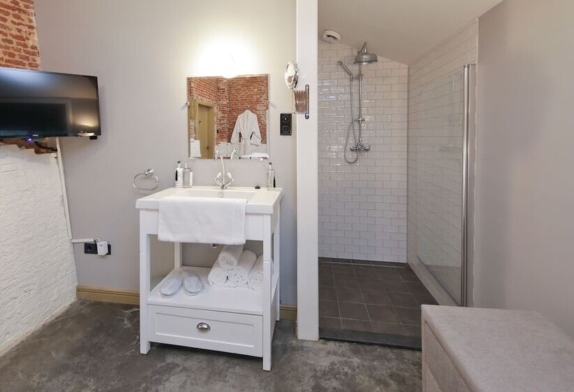 Small Luxury Boutique Hotel Wilma J