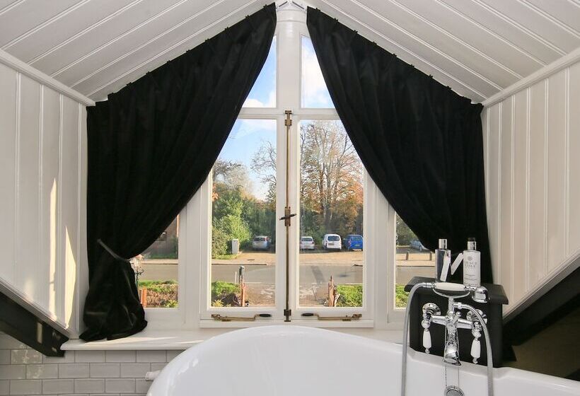 Small Luxury Boutique Hotel Wilma J