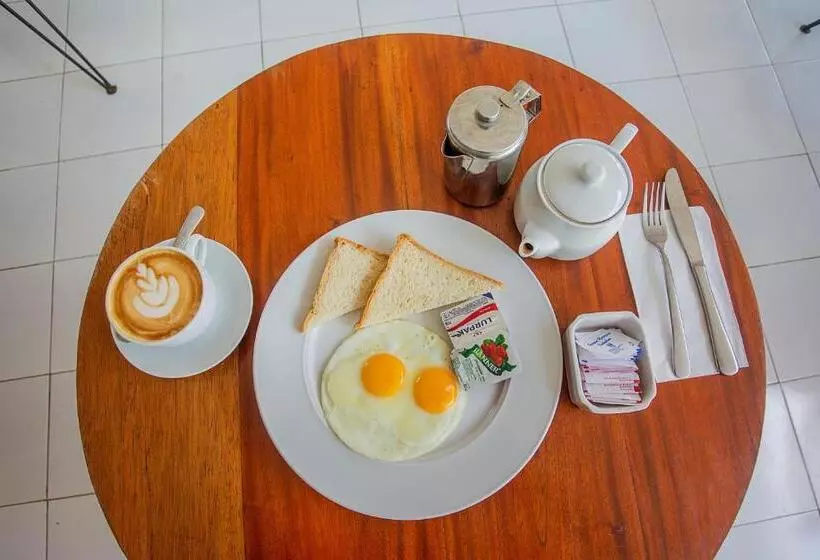پانسیون Naturale Guest House