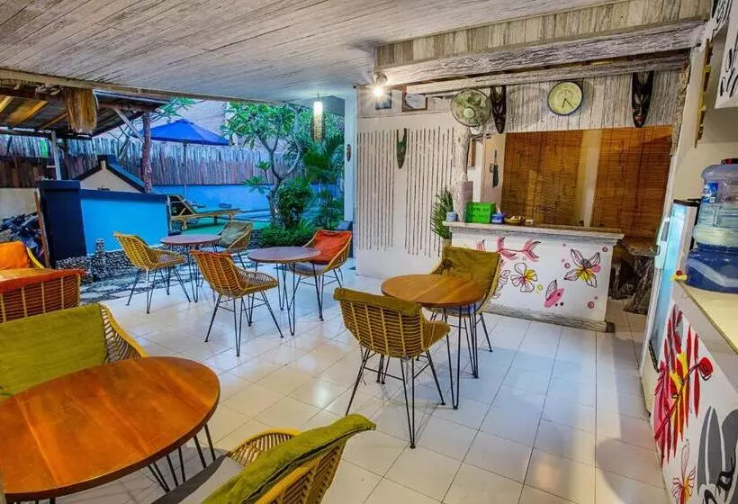 پانسیون Naturale Guest House