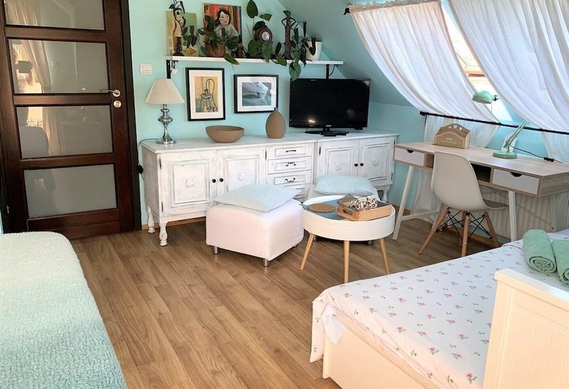 פנסיון Dom Z Sauną I Jacuzzi  Na Wyłączność Lub Pokoje