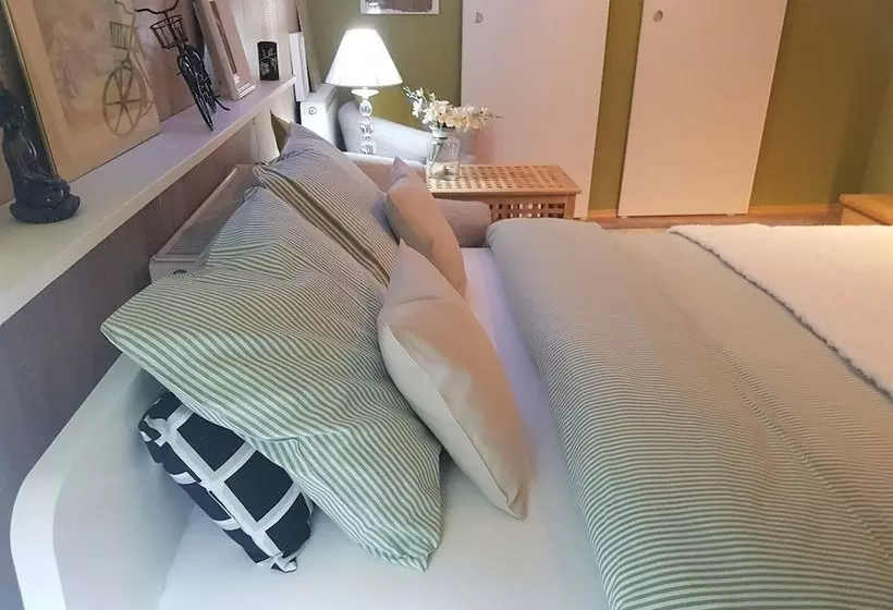 Majatalo Dom Z Sauną I Jacuzzi  Na Wyłączność Lub Pokoje