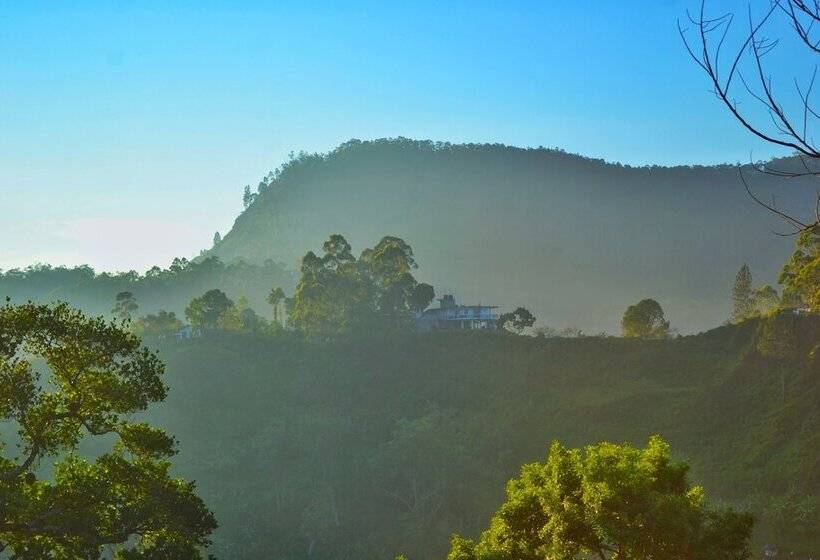 ペンション Rainbow Sky Cottage Ella