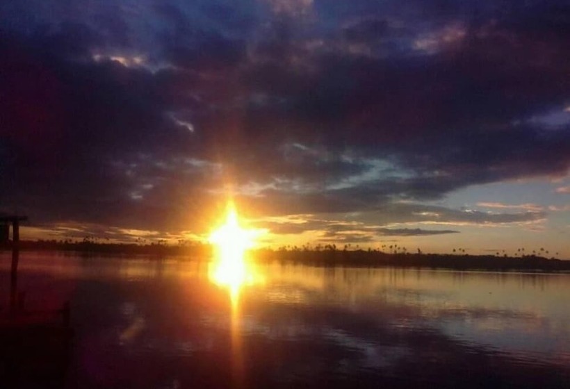 ペンション Serah's Lagoon Hideaway