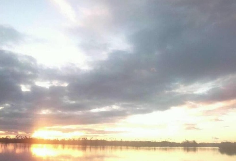 ペンション Serah's Lagoon Hideaway