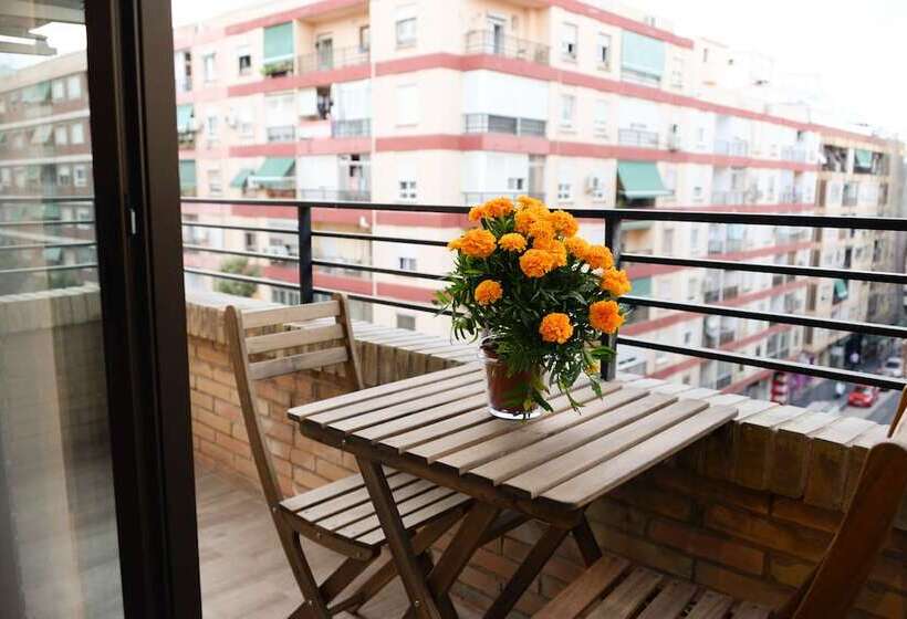 Fantástico Piso En Valencia