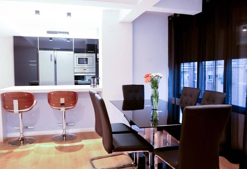 Fantástico Piso En Valencia