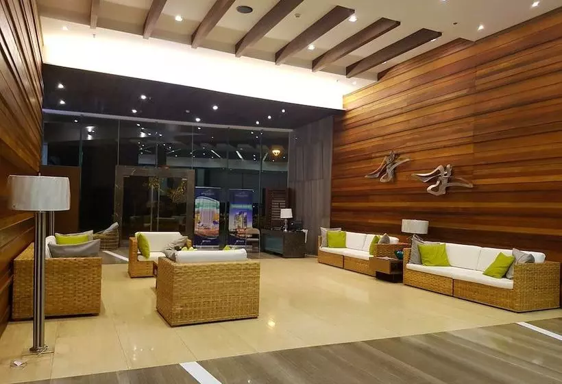 Amazing Seaview Arterra Penthouse