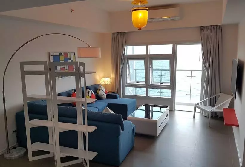 Amazing Seaview Arterra Penthouse