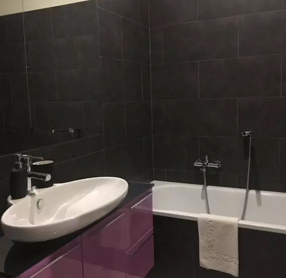 Aamiaismajoitus (B&B) Lulù