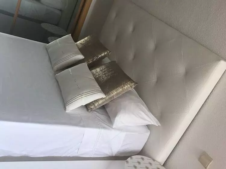 First Line Beach Apartment Alicante