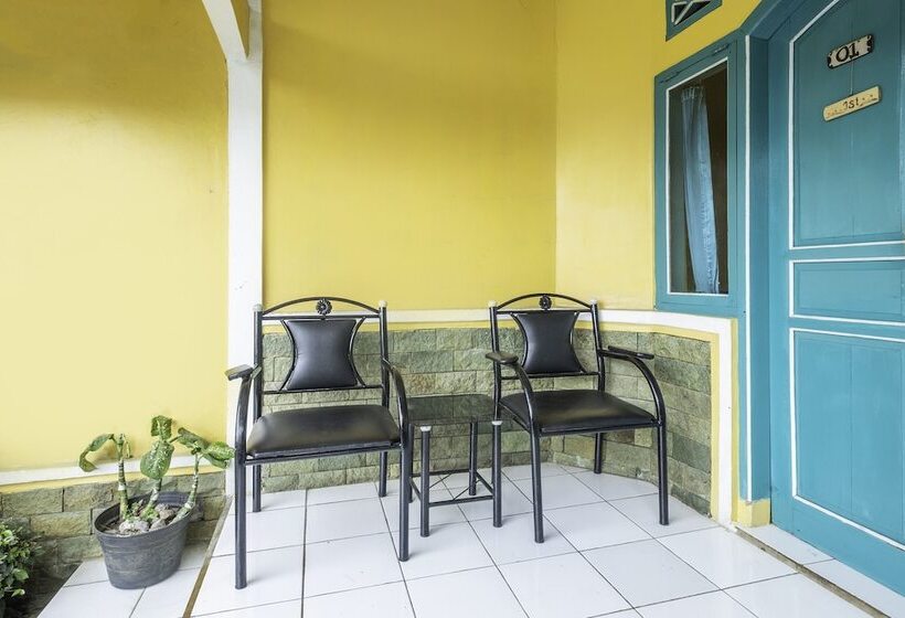 Hotel Oyo 2141 Pondok Pulo Sari 2