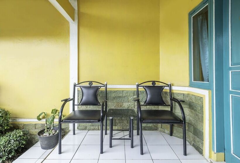 Hotel Oyo 2141 Pondok Pulo Sari 2