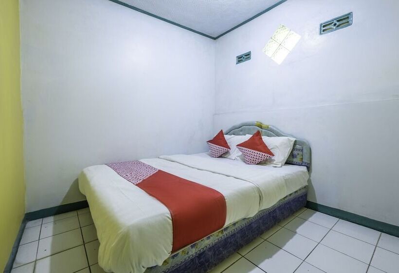 Hotel Oyo 2141 Pondok Pulo Sari 2