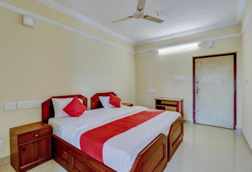 فندق Oyo 61675 Ashiyana Inn