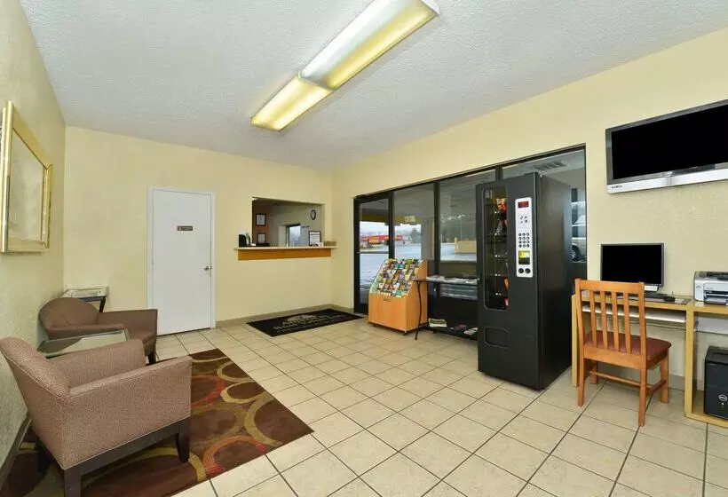 酒店 Americas Best Value Inn Fredericksburg North