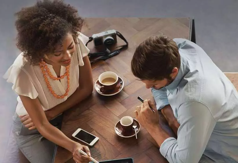 ホテル Embassy Suites Baltimore  Inner Harbor