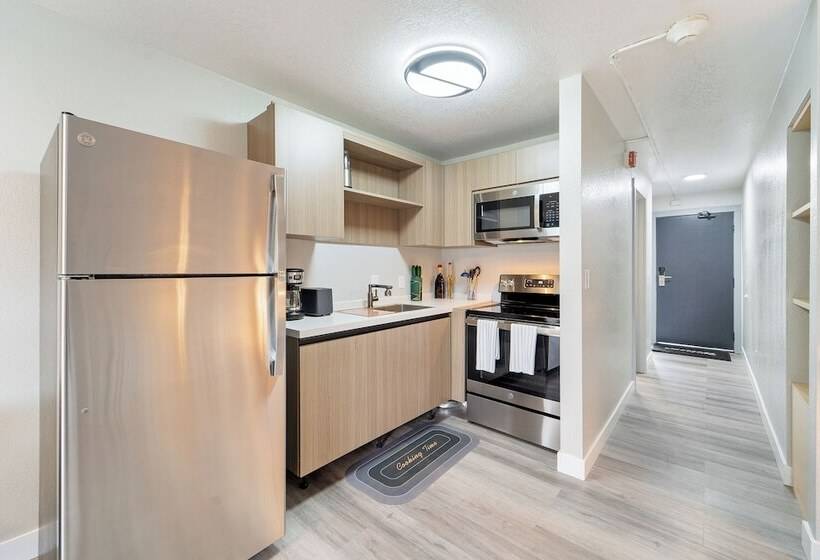 فندق Interurban Suites